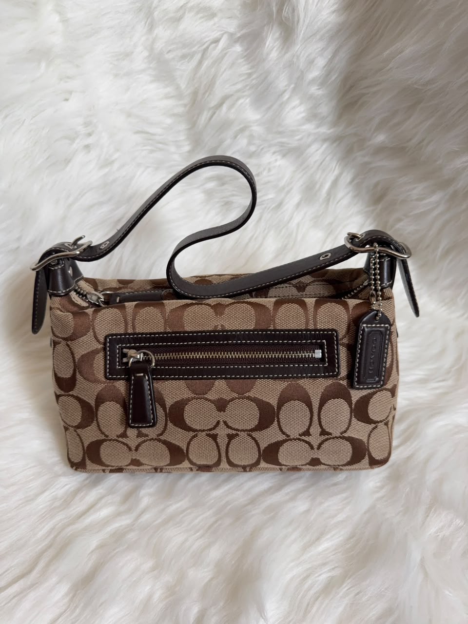 Coach Soft Signature Demi Baguette