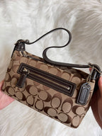 Coach Soft Signature Demi Baguette